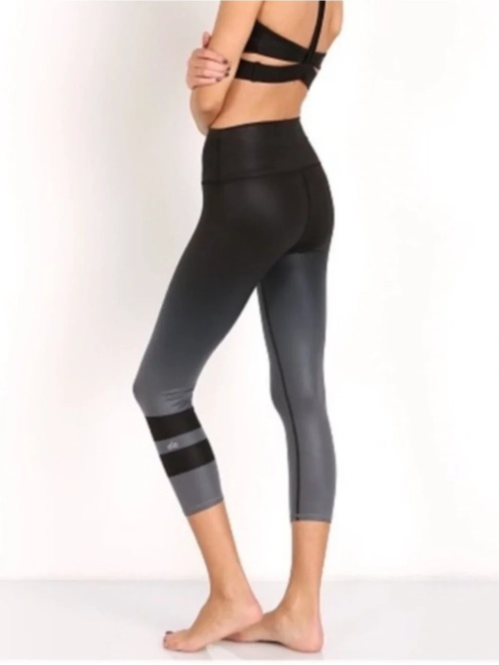 Alo Yoga Airbrush High Rise Ombre Cropped Leggings size M